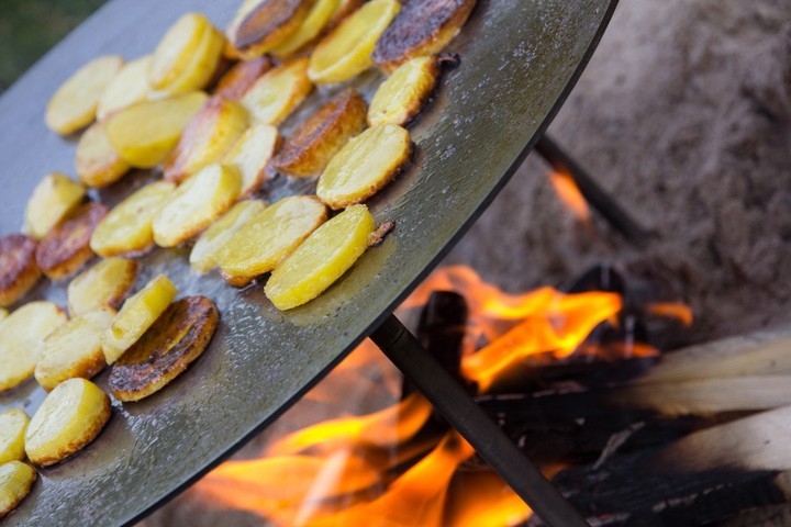 barbecue_and_fire_bowl_6.jpg